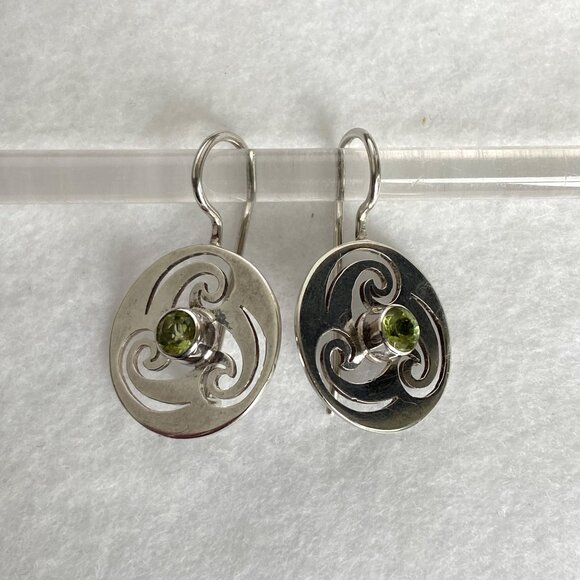 Sterling Silver 925 Round Peridot Pierced Celtic Style Dangle Drop Earrings - Picture 13 of 16